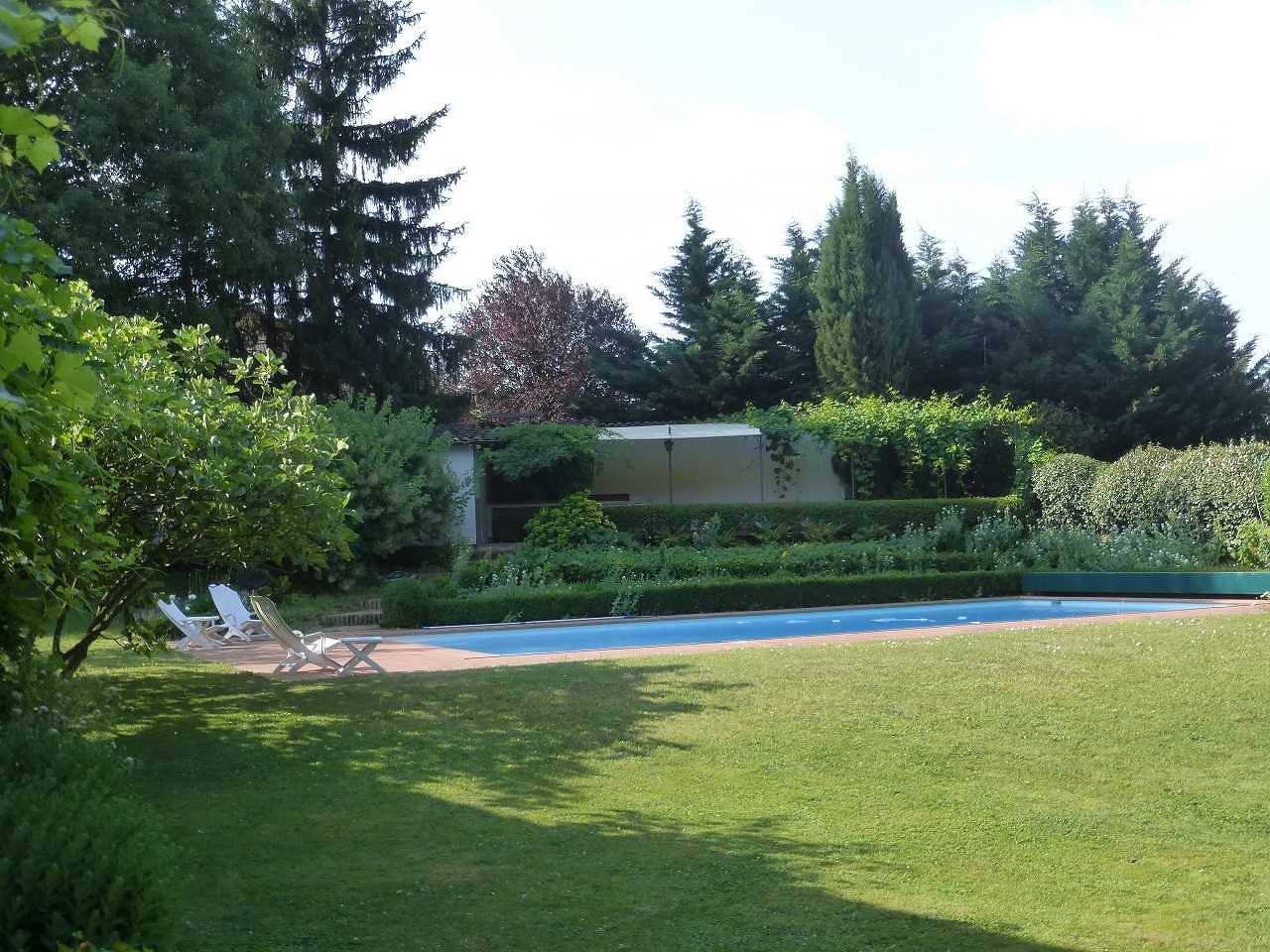 Le Pool House in La Tour-de-Salvagny, Lyon und Umgebung