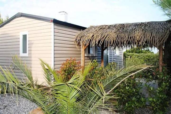 Camping pour 4 personnes à Sigean