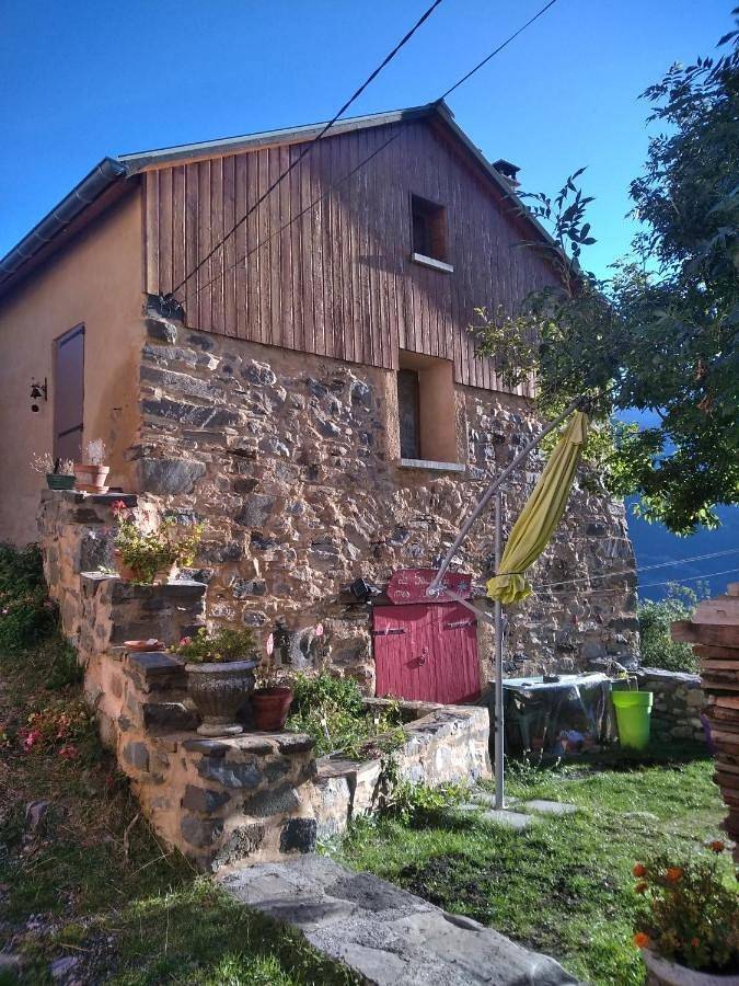 Location de vacances pour 4 personnes, avec jardin et vue à Le Lauzet-Ubaye - 2