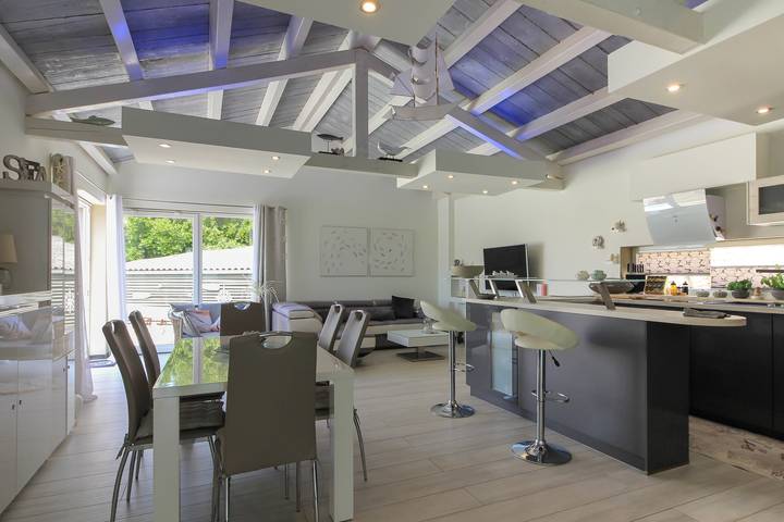 Villa pour 6 personnes, avec jardin ainsi que terrasse et piscine à Kanfanar - 3