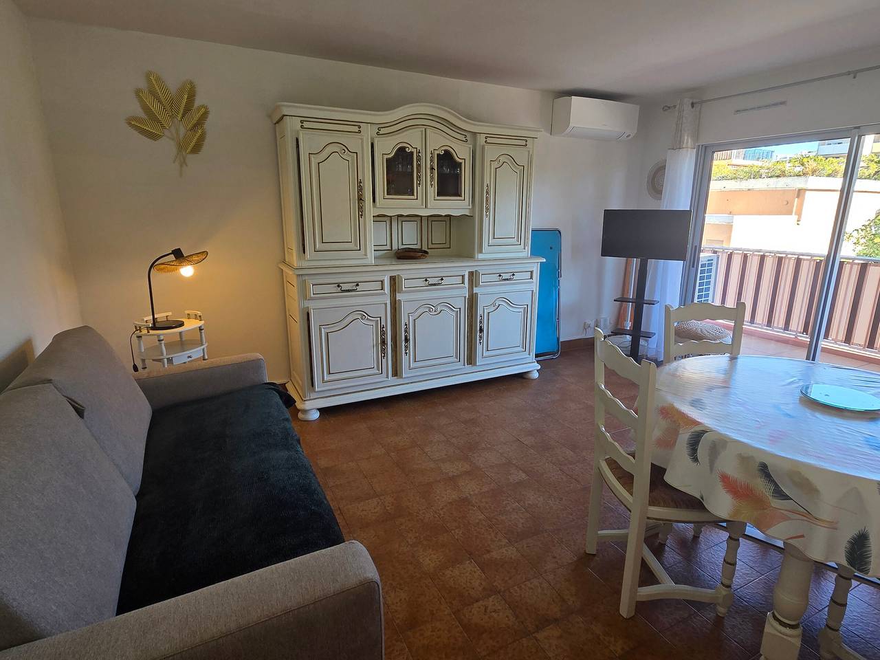 Ganze Wohnung, 2-Zimmer-Wohnung mit Terrasse in Sainte-Maxime in Sainte-Maxime, Mittelmeerküste (Frankreich)