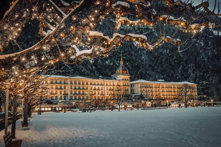 Hotel für 6 Personen, mit Whirlpool und Terrasse sowie Garten und Pool in Interlaken