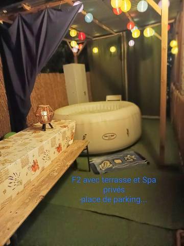 Gîte pour 4 personnes, avec jardin et jacuzzi à Morez