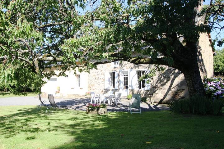 Gîte pour 7 personnes, avec jardin