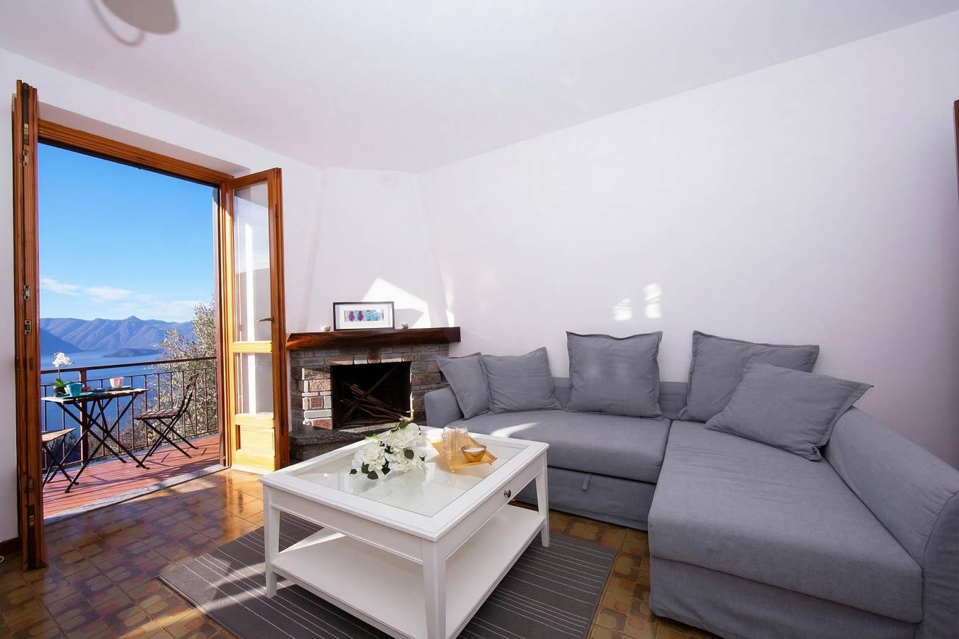 Entire apartment, Balcone di Perledo in Perledo, Comune di Perledo