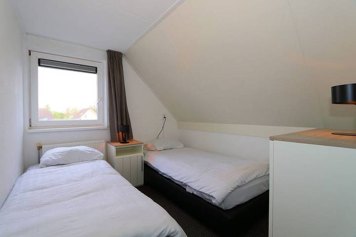 Bungalow für 6 Personen, mit Terrasse in Medemblik - 4