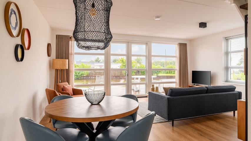Dormio Waterpark Langelille — Watervilla Brandemeer in Friesland