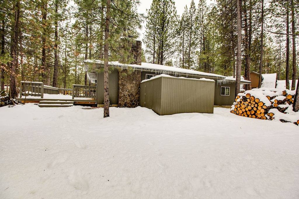 Privater Whirlpool, Dorf zu Fuß erreichbar, Klimaanlage, Holzkamin in Sunriver, Deschutes County