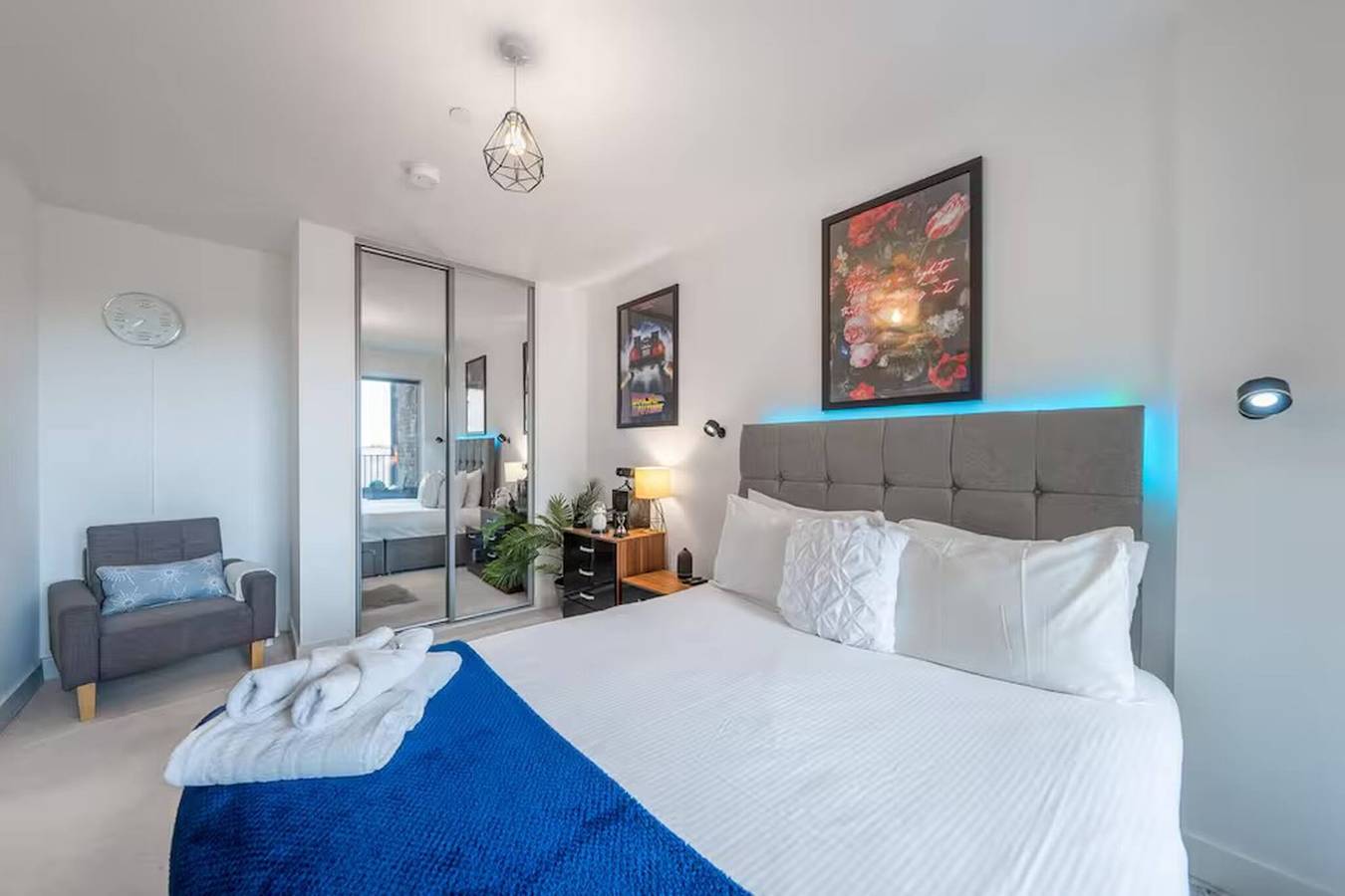 Hel lejlighed, Stylish 1-Bed Apt in Harrow with Balcony near Heathrow and Wembley in Harrow, London