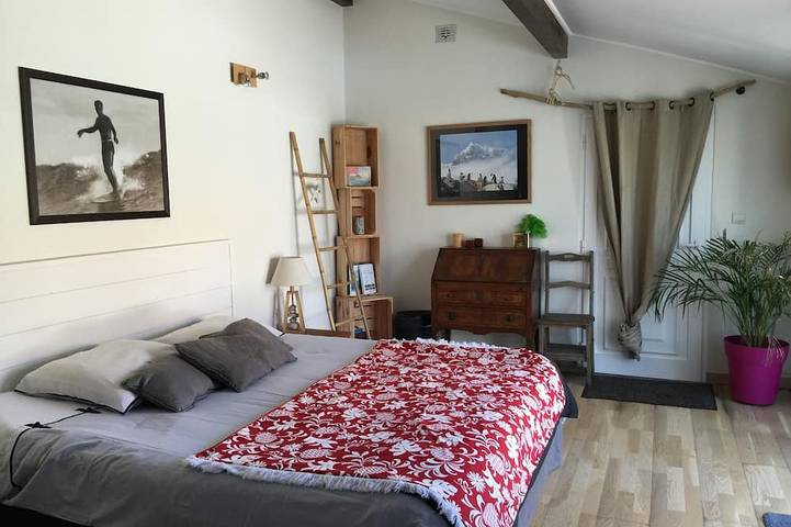 Location de vacances pour 8 personnes, avec terrasse et jardin, animaux acceptés dans Golf de Chiberta - 2