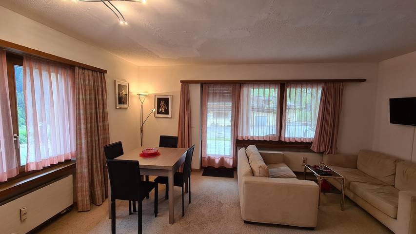 Ganze Ferienwohnung, Ferienwohnung Walserhof - 4-Bettwohnung in Medels im Rheinwald, Rheinwald