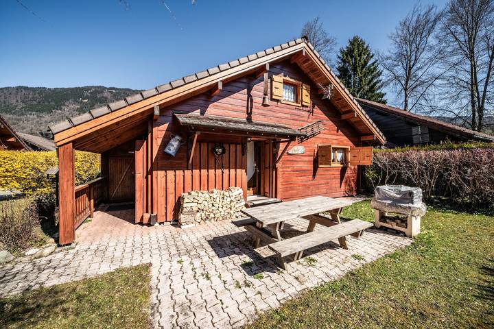 Chalet pour 8 personnes, avec jardin, animaux acceptés