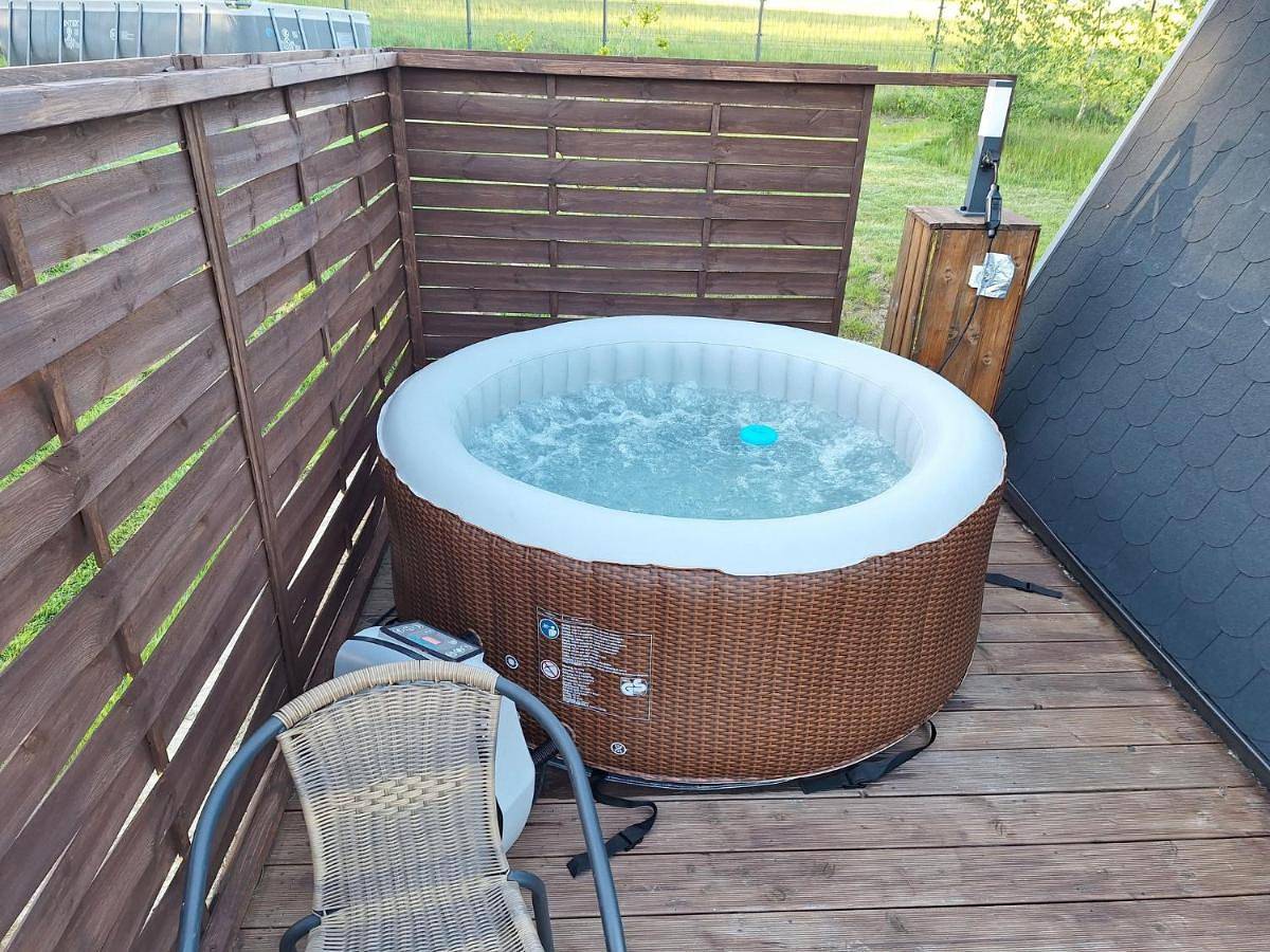 Domek Szałas z jacuzzi, blisko Świeradów zdrój i zamek Czocha in Sudety (Polska)