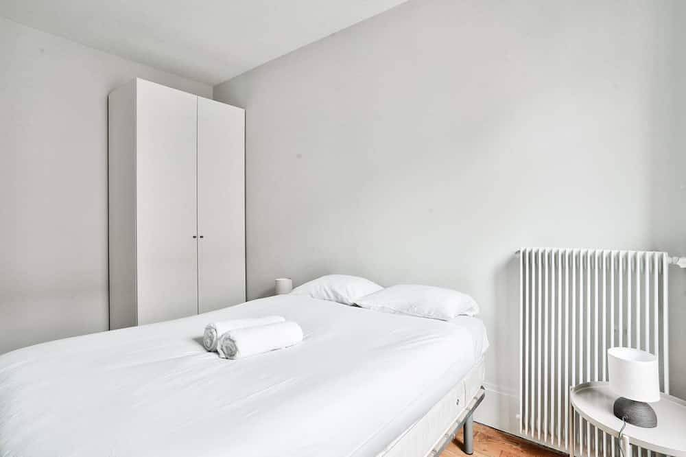 Entire apartment, Charmant T2 à 5 Minute de Paris in Issy-les-Moulineaux, Hauts-de-Seine