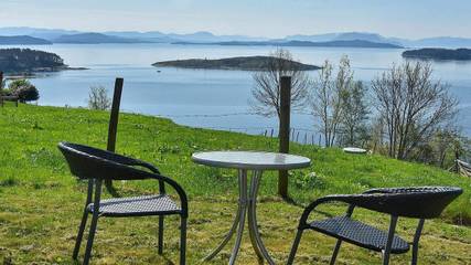 Ferienwohnung für 6 Personen, mit Ausblick und Garten auf Tysnes