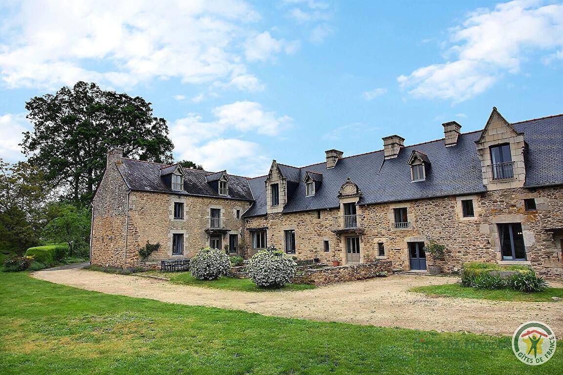 La Roche - Maison de famille - Bretonne in Brusvily, Région de Dinan