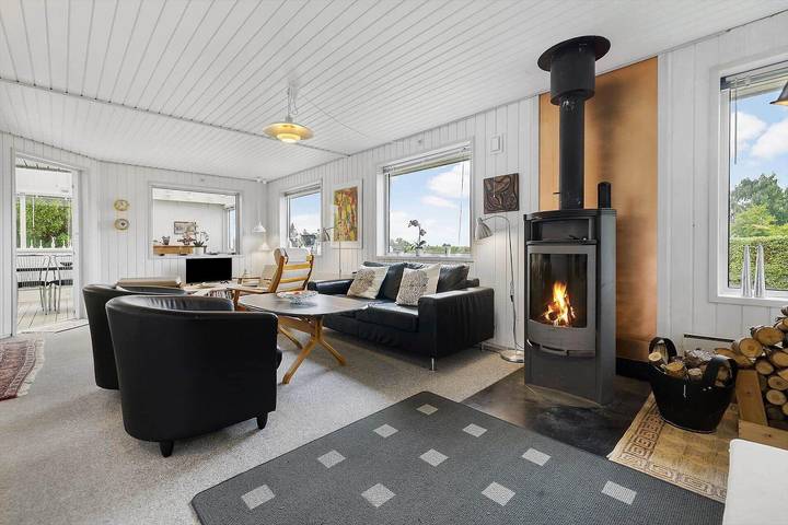 Ferienhaus für 6 Personen, mit Terrasse in Vellerup - 2