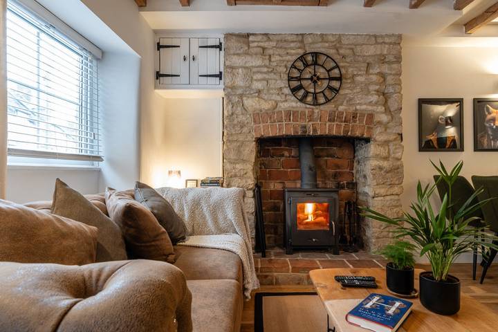 Cottage for 5 people, with garden, with pets in Chipping Norton