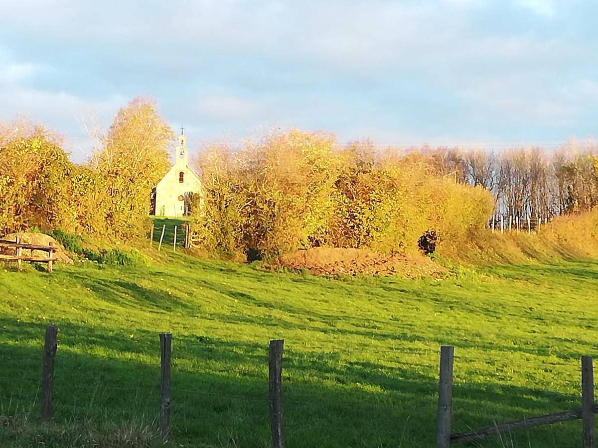 Gîte site médiéval 6 personnes (Gîte De France 2*) in Biol, Région de La Tour-du-Pin