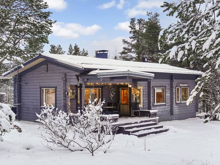 Ferienhaus für 6 Personen, mit Terrasse und Sauna in Enontekiö