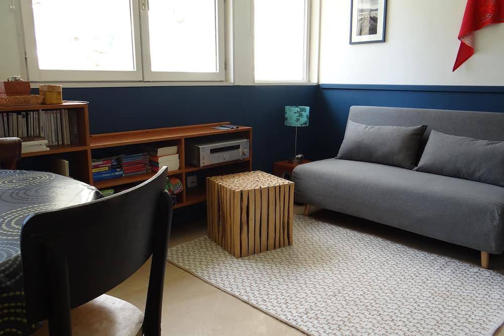 Appartement entier, Gîte 3* très calme, sur le Sentier reliant Salins-les-Bains et Arc-et-Senans in La Chapelle-sur-Furieuse, Jura Francais