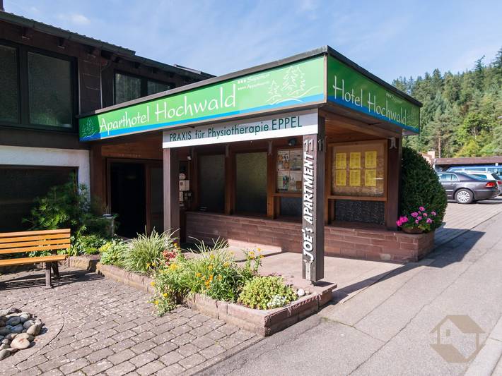Ferienwohnung für 2 Personen, mit Balkon/Terrasse und Whirlpool sowie Terrasse und Garten in Bad Liebenzell - 2