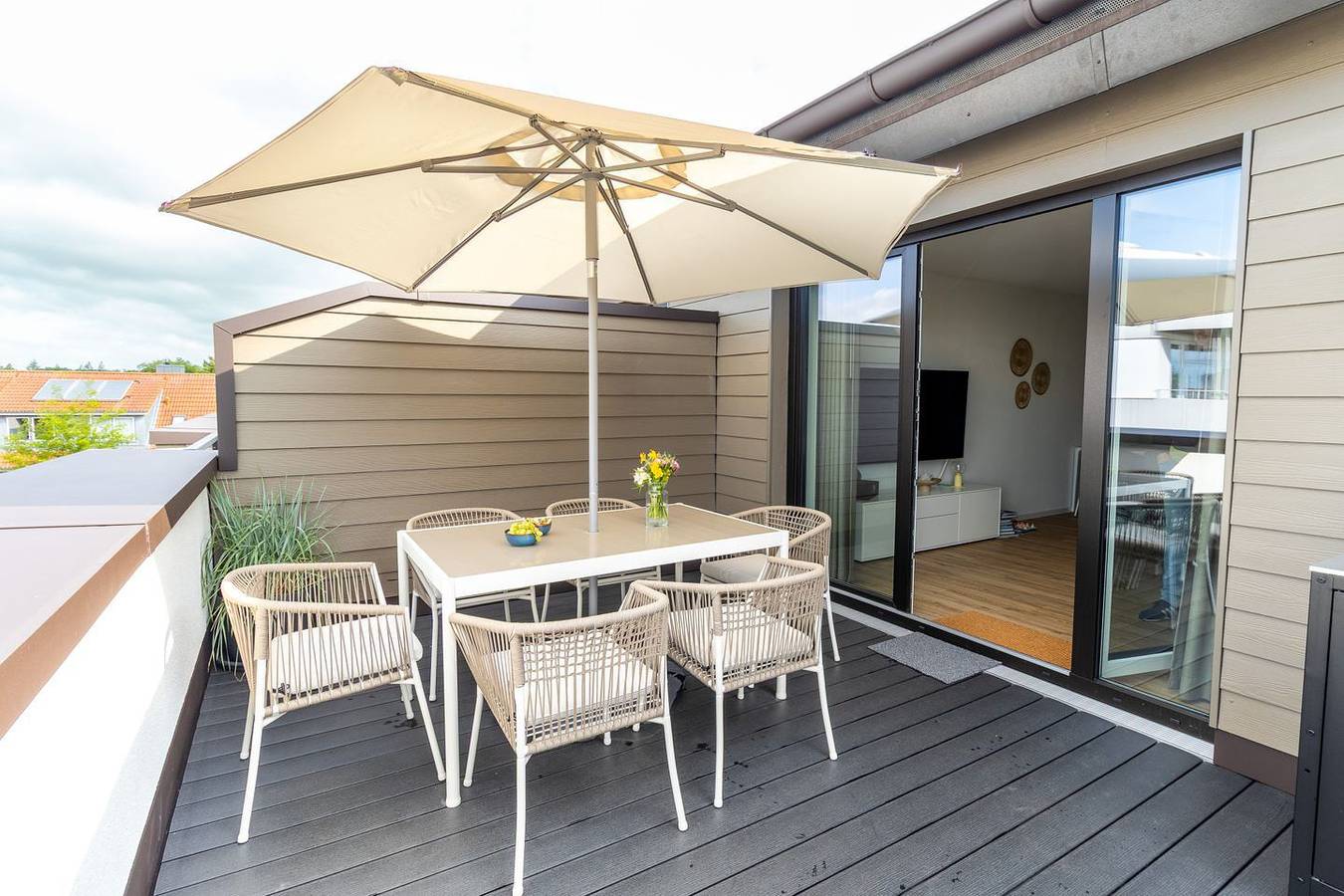 Ganze Wohnung, Matanzas – Dachterrasse. Sauna. Strandkorb. Exklusiv & nah am Meer. in Kellenhusen, Ostholstein