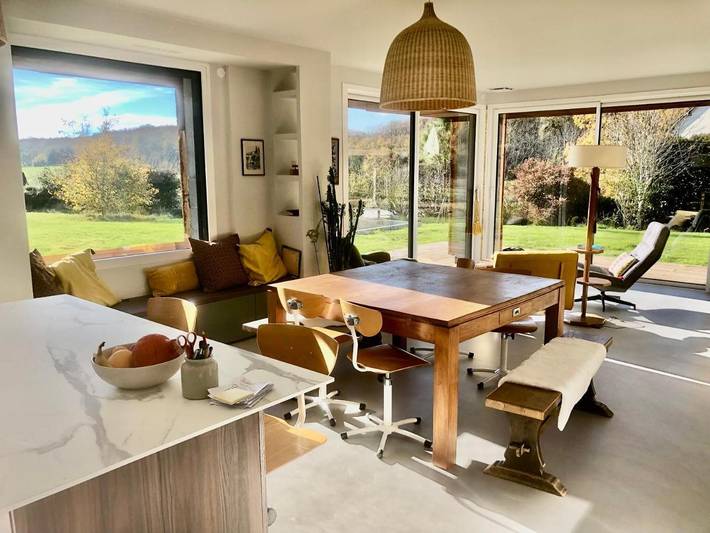 Villa pour 8 personnes, avec Jacuzzi et Terrasse ainsi que Sauna et Vue