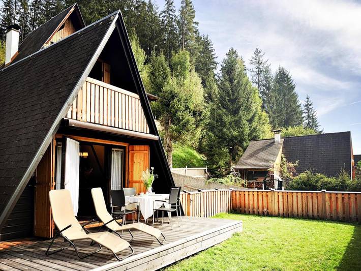 Hütte bei Trabochsee und Eisenerzer Alpen in Kammern im Liesingtal, Östliche Obersteiermark
