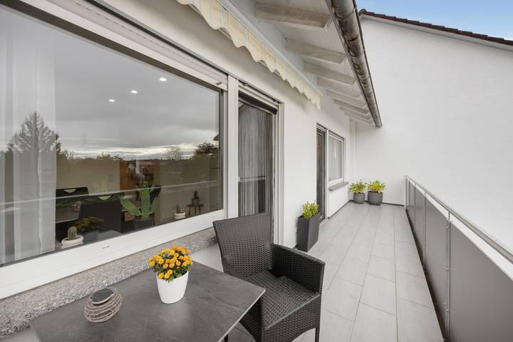 Ganze Wohnung, Ferienwohnung 'Weitblick' mit Bergblick, Balkon und WLAN in Reute, Südschwarzwald
