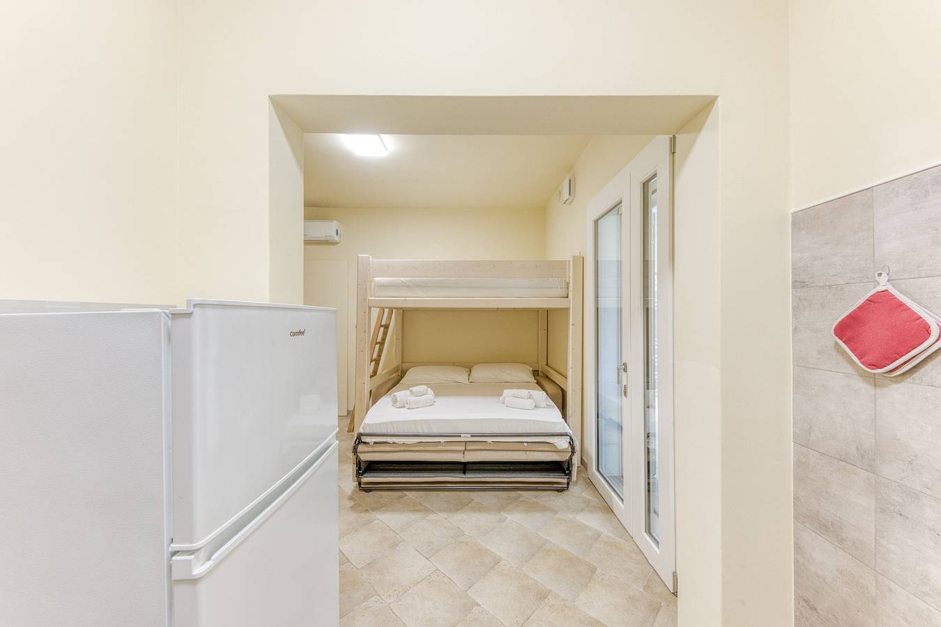 Apartamento entero, Apartamento '2' con aire acondicionado in Torre San Giovanni, Ugento