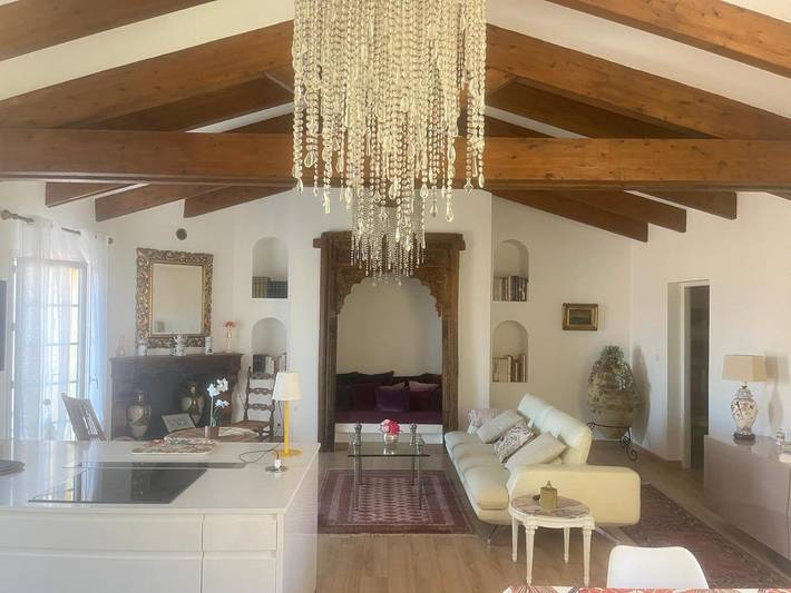Gîte pour 4 personnes, avec jardin et vue, adapté aux familles dans Office De Tourisme De Propriano
