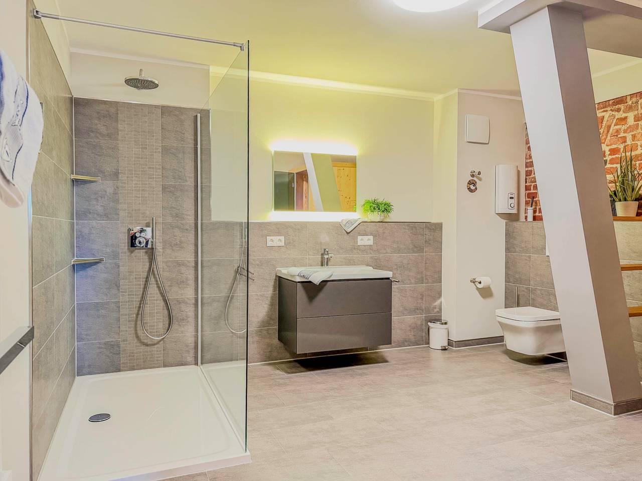 Ganze Ferienwohnung, Speicherresidenz App. 4.11 Decksuite in Barth, Vorpommern-Rügen