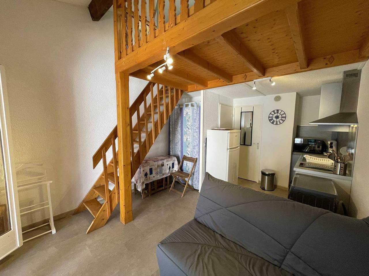 Villa pour 4 Personnes dans Saint-Cyprien-Plage, Saint-Cyprien