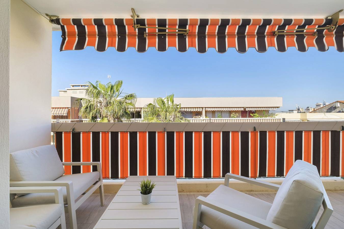 Appartement entier, Centre Golfe Juan 3P Calme l'Estivallière in Golfe-Juan, Vallauris
