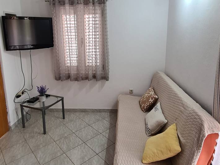 Ferienwohnung für 6 Personen, mit Balkon in Privlaka - 2