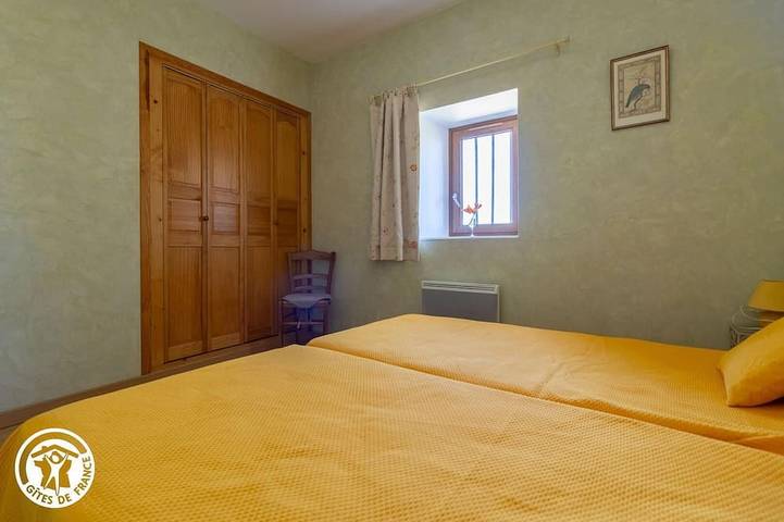 Location de vacances pour 6 personnes, avec jardin et balcon à Saint-Germain-Lembron - 3