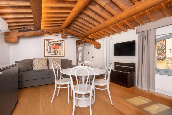 Apartment for 2 people in Verona