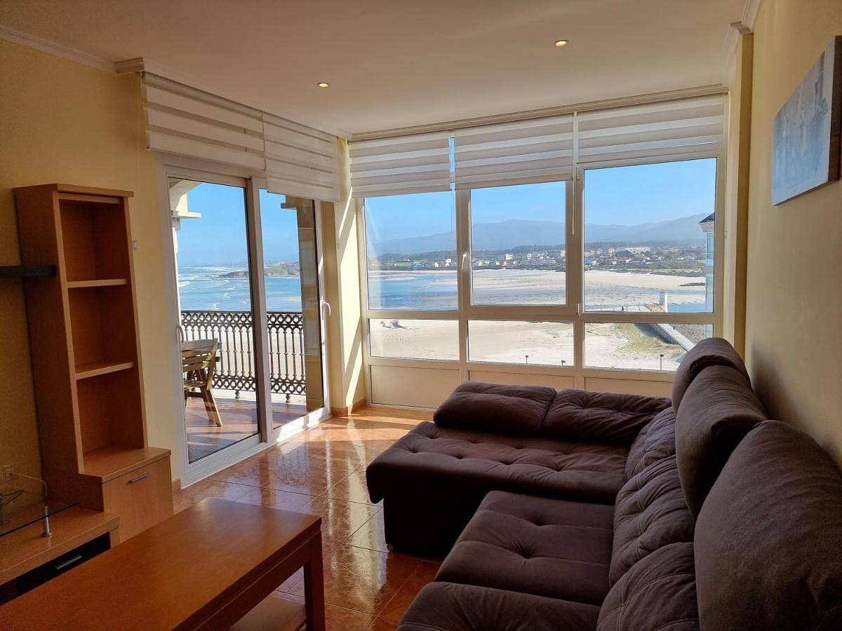 Ganze Wohnung, Dúplex en 1ª línea de playa in Praia de Tupide (Foz), Foz
