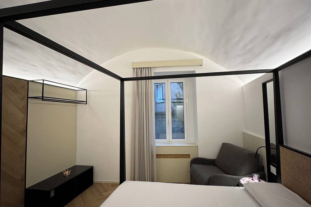 Fourteensuitetropea in Tropea, Vibo Valentia Provinz