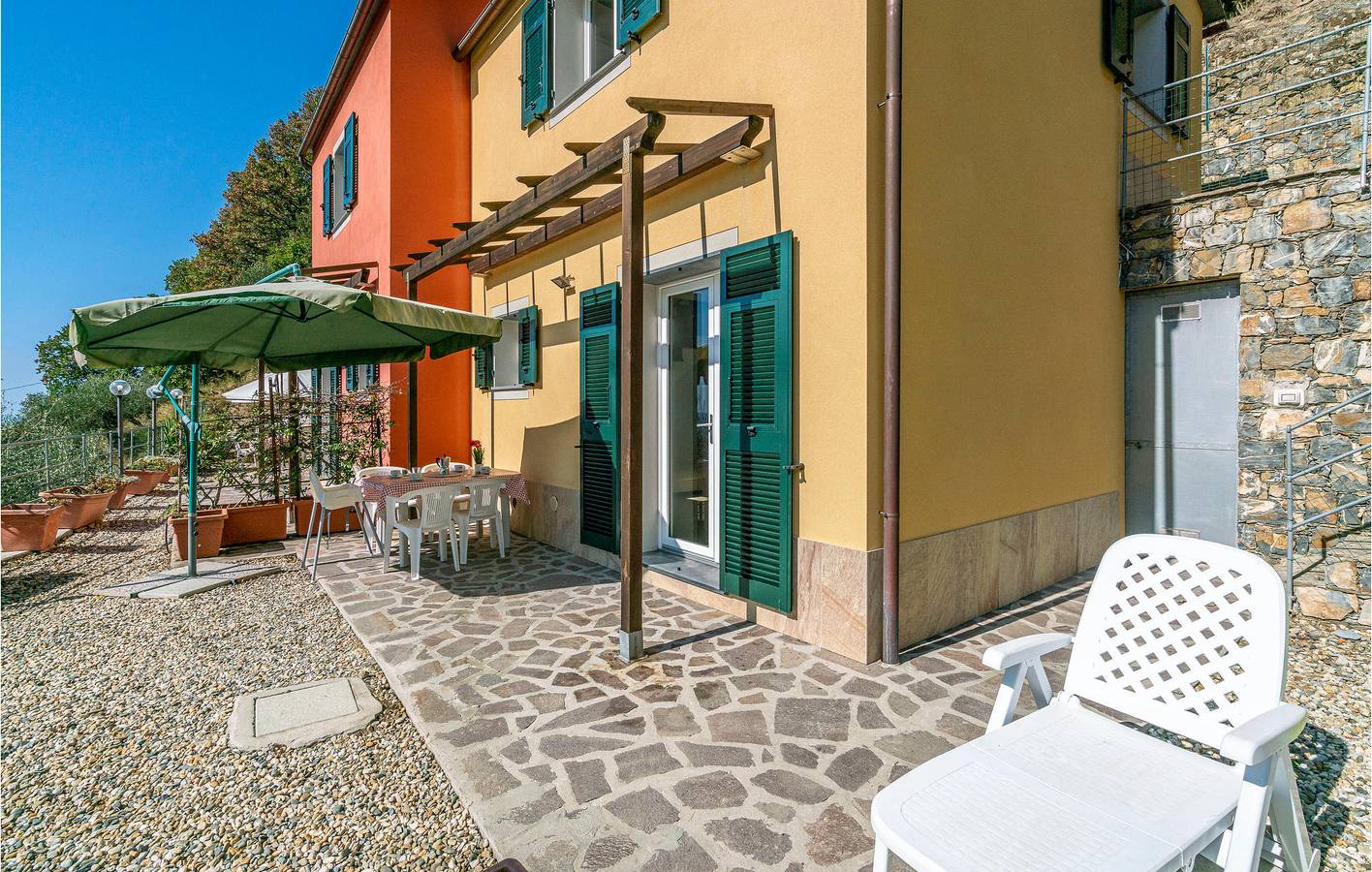 600m zum Arena Strand: Gemütliches Apartment mit Parkplatz & Babybett in Anzo-Setta, Framura