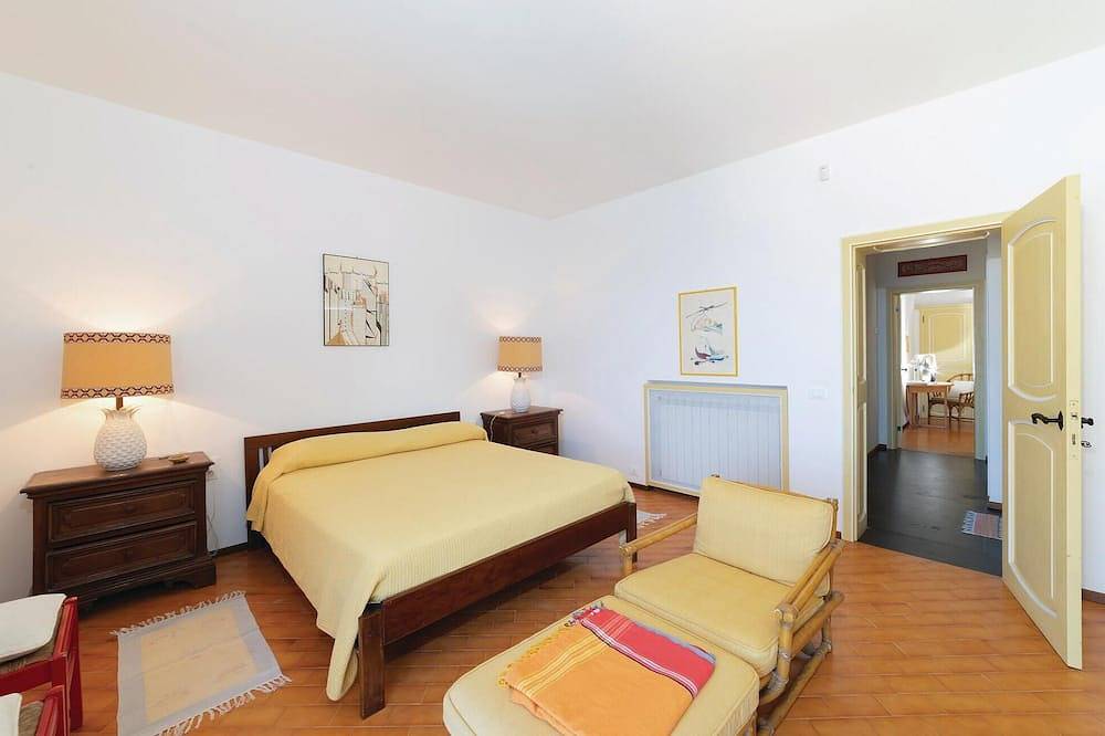 Prachtig huis met 4 slaapkamers in. in Villa San Giovanni, Provincie Palermo