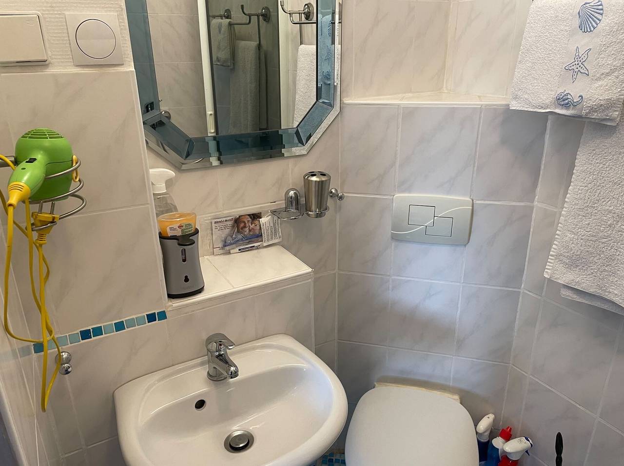 Apartamento entero, Apartamento 'Einzelzimmer Business Kättner' con Wi-Fi in Kirchrode-Bemerode-Wülferode, Hannover