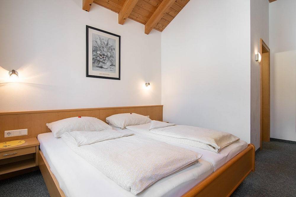 Entire apartment, Beautiful apartment near Ischgl in Mathon, Verwall mountains