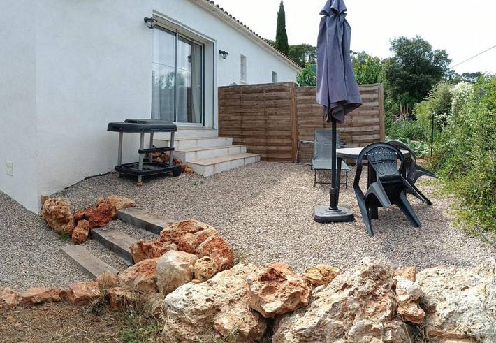 Appartement de vacances pour 2 personnes, avec jardin et terrasse