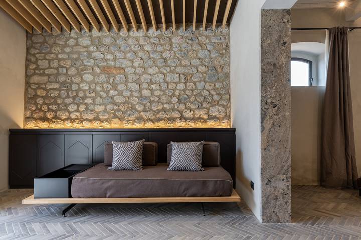 Appartamento intero, Appartamento 'Suite Mezzatorre' con piscina condivisa, Wi-Fi e aria condizionata in San Gimignano, Siena e dintorni