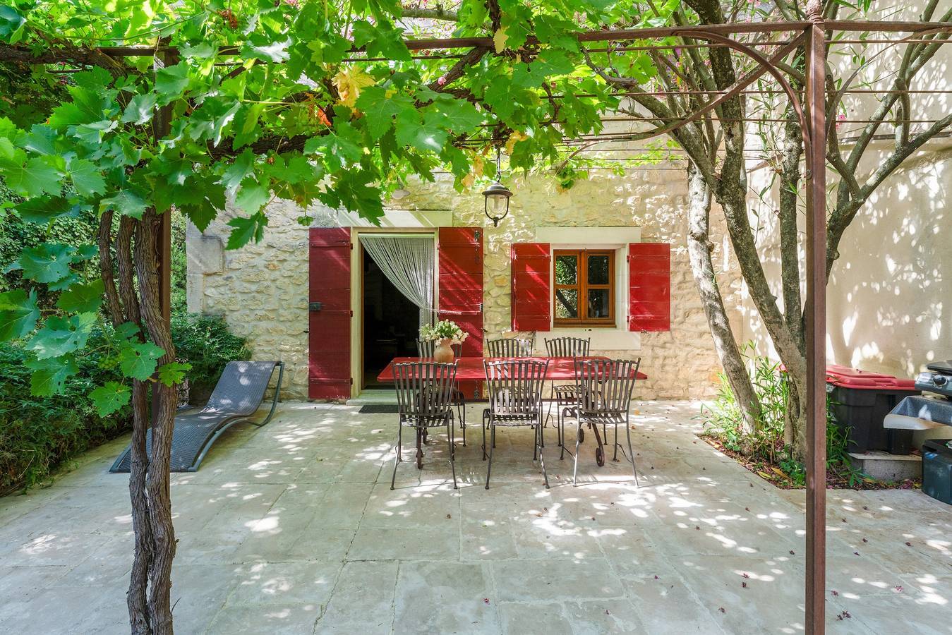 Casa provenzal en plena naturaleza, cerca de Arles y Les Baux-de-Provence in Tarascón, Region de Arles