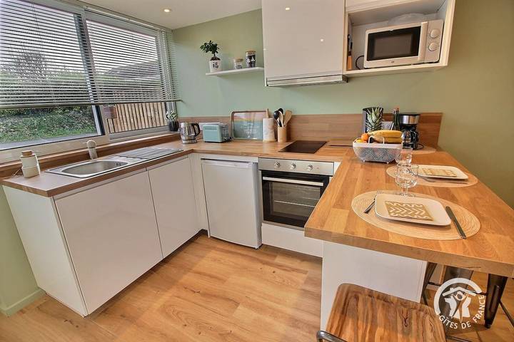 Gîte pour 2 personnes, avec terrasse à Pleumeur-Bodou - 4