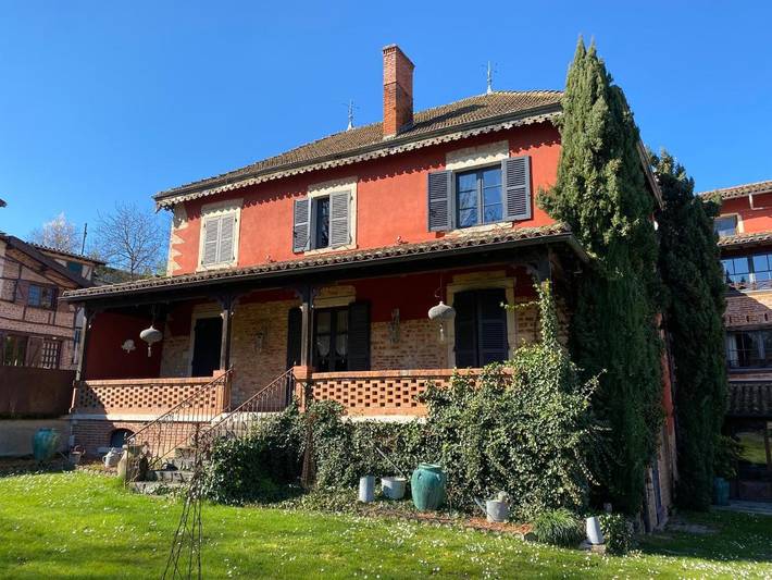 Hôtel pour 3 personnes, avec piscine ainsi que terrasse et jardin, animaux acceptés à Châtillon-sur-Chalaronne - 4