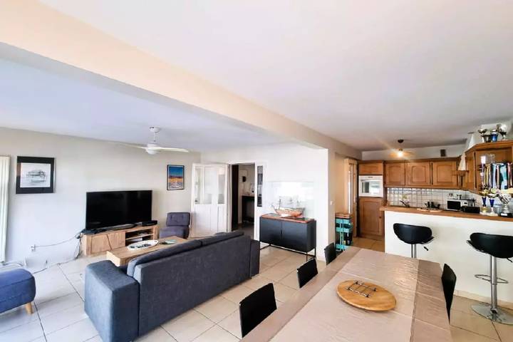 Gîte pour 5 personnes, avec balcon dans Gare D Arcachon - 2